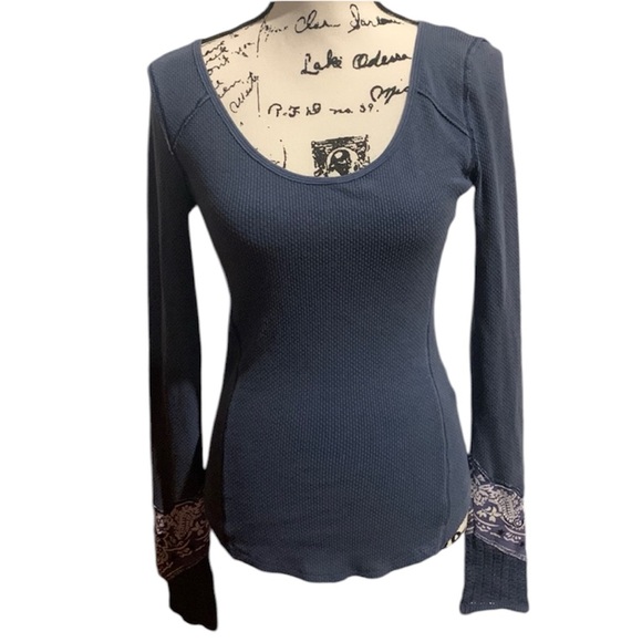 Free People Navy Blue Shirt - Picture 2 of 6